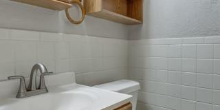 JUST HIT THE MARKET!!! 3 bedroom 1.5 bathroom Gallery 42