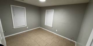 1496 Oakwood St Gallery 5