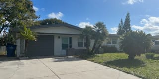 8910 Harvey Ln Gallery 1