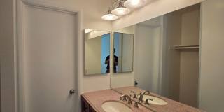Beautiful townhome Gallery 15