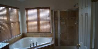 25575 AMERICA Square Gallery 61