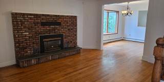 59 Beach Road Gallery 9