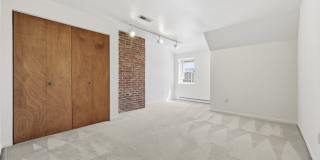 419 Denniston St Gallery 6