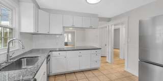 21-23 Richards Rd unit: 21 Gallery 1