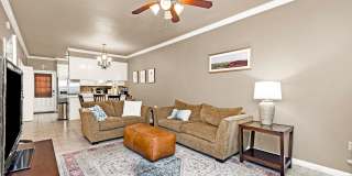 2 Bedroom Furnished Townhome off Jefferson Hwy| All Utilities Included|Community Pool| Long Term Rental Gallery 4