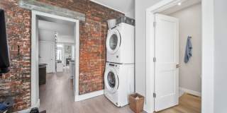 EAST FRANKLINTON ARTIST DISTRICT!  SUNNY NEWLY RENOVATED HOME on DOUBLE LOT Gallery 10