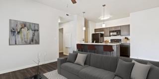 Pennwood Apartments Gallery 11