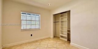 21020 NE 18th Ct Gallery 4