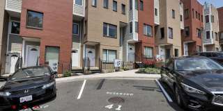 Townhome Style Condo with Parking Gallery 17