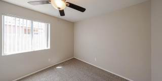 3215 W Abraham Lane Gallery 15