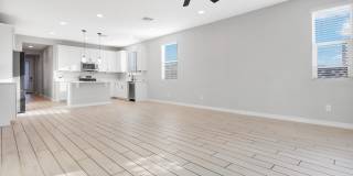 24194 W WHYMAN Avenue Gallery 34