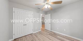 AVAILABLE NOW! HALF OFF FIRST MONTH'S RENT! Gallery 16