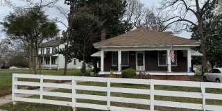 1020 Richard Street Gallery 1