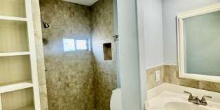 New Rental! Updated 2-bedroom located in a Southside Neighborhood! Gallery 8