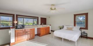 Luxury 5BR Oceanfront Home w/ Private Pool & Beach Access: Konishiki Beachhouse Luxury 5BR Oceanfront Home w/ Private Pool & Beach Access: Konishiki Beachhouse Gallery 22