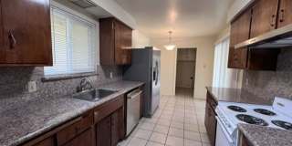 6801 Las Palamitas Way - South Land Park Duplex with central heat and air. Close to shopping and schools. Gallery 5