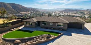 Remodeled 3BR House with Panoramic Mountain Views | Private Drive, Garage & RV Parking! Gallery 1