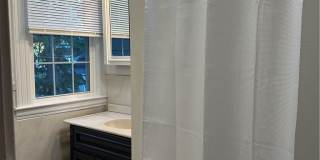 1725 James Street Gallery 21