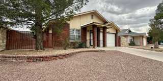 12118 ROYAL WOODS Drive Gallery 2