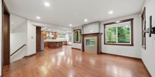 Stunning Finn Hill Retreat — Space, Style & Privacy Gallery 9