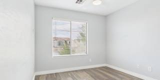 17648 W Lisbon Lane Gallery 19