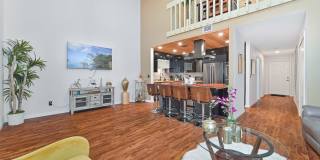 NOW AVAILABLE - Furnished Villa in Riverbend! Gallery 12