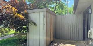 47 KING HENRY Circle Gallery 25