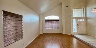Beautiful 4 Bedroom Single Family Home with Pool and Pool Service Included for Lease in Rancho Cucamonga Beautiful 4 Bedroom Single Family Home with Pool and Pool Service Included for Lease in Rancho Cucamonga Gallery 6