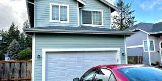 Spacious 4-Bedroom Home with Modern Comforts in Spanaway, WA Gallery 5