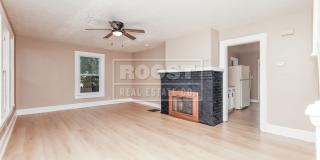 3 Bedroom 1 Bathroom Single Family Home Available in Springfield! Gallery 4