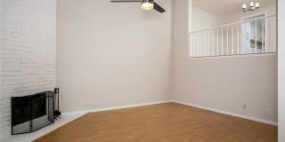 402 El Centro Street Gallery 10
