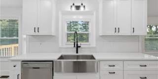 230 Pinebridge Court Gallery 11