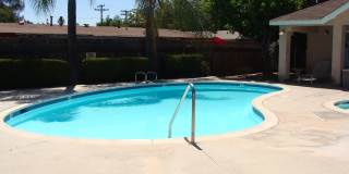 Renovated 3 Bedroom 2.5 Bath Condo Gallery 1