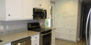 3 Bedroom 2 Bath Home For Rent Across From The Golf Club! Gallery 7