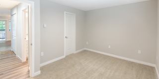 Riverside Park Apartments Gallery 21