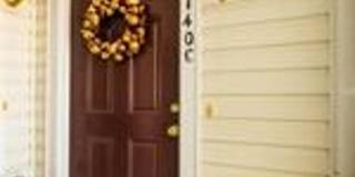 COMING SOON! June 1st - Beautiful Townhouse with 3rd Floor Master Suite! Gallery 4