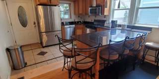 Great Deal in Allston! 5-Bed, 3-Bath Gallery 1