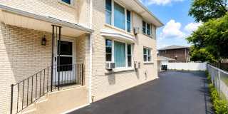 4425 Prairie Avenue Gallery 25