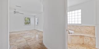2709 W BAY AVENUE Gallery 26