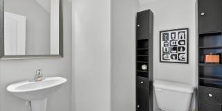 MOVE IN READY!-$500 OFF THE FIRST MONTHS RENT!-MOVE IN SPECIAL-BONUS ROOM!! Gallery 11