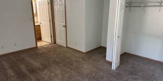 MOVE-IN SPECIAL! $500 OFF FIRST MONTH'S RENT! Large 4-Bedroom, 3-Bathroom House Gallery 12