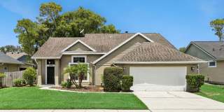 Spacious 4/2.5 in Lake Mary with Fenced Yard Gallery 1