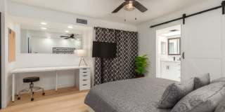 2529 N Miller Rd Gallery 20