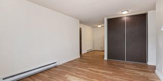 Stonebridge Gallery 46
