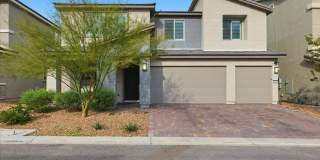 Luxury 5-Bedroom Home | Custom Bar, Dual En-Suites & Beautiful Backyard Gallery 1