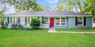 4201 Northwest Kenwood Drive 4201 Northwest Kenwood Drive Gallery 1