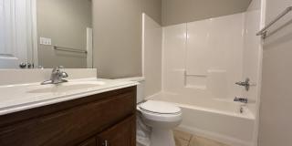 1512 Westminster Avenue Gallery 21