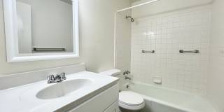 Collinwood South Apartments Gallery 17