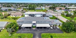 1203 SW 48th Terrace Gallery 40