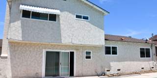 522 East Collins Gallery 63